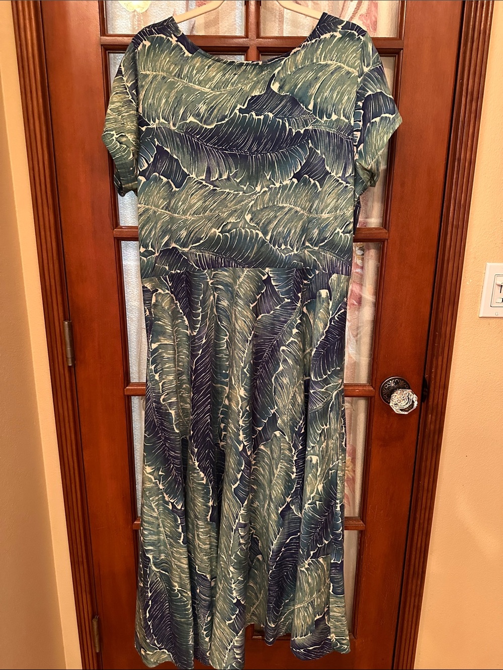Chaps Tropical Leaf Maxi Dress - Picture 2 of 7